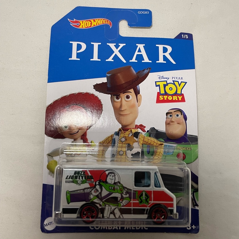Hot Wheels Combat Medic Disney Pixar